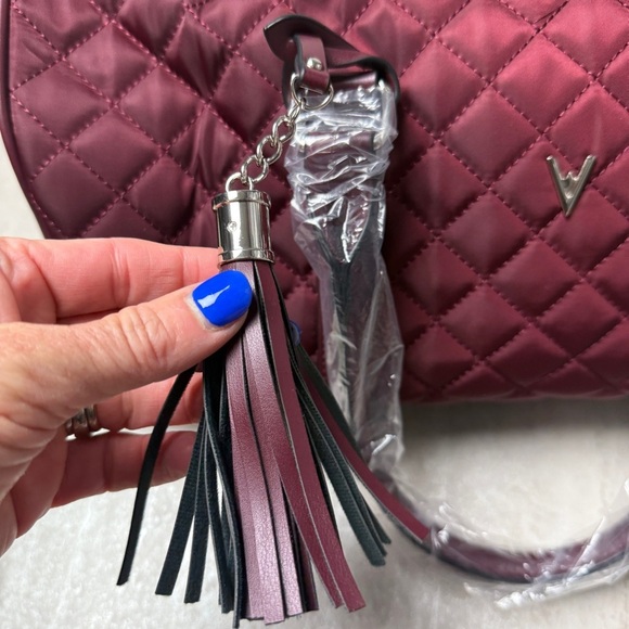 Vanessa Williams quilted duffle bag NWT - Picture 6 of 14